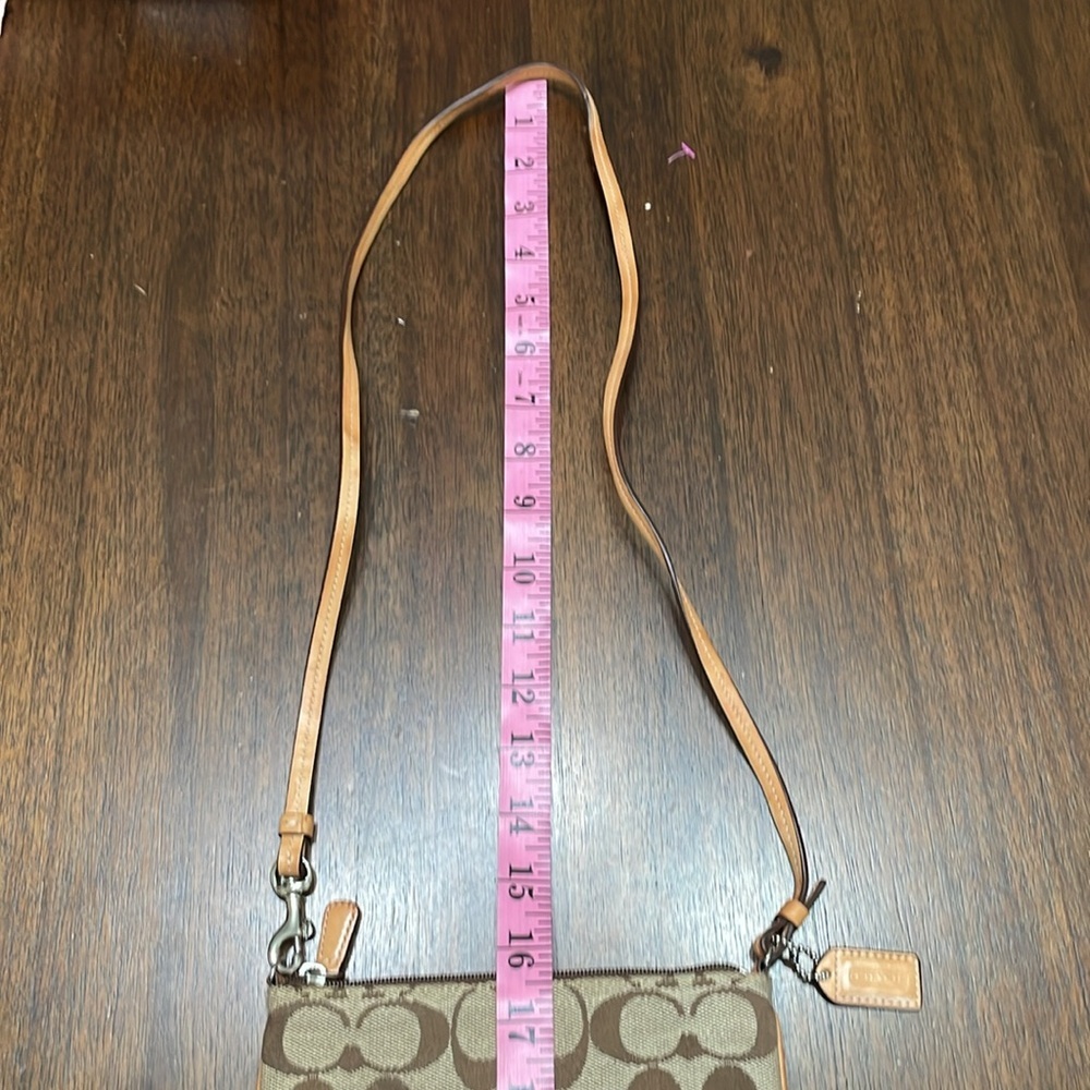 Coach Signature Brown wristlet shoulder bag - Picture 9 of 9